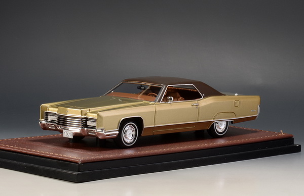 Модель 1:43 Lincoln Continental Coupe 1970 Medium Gold Irid